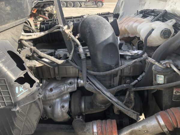 2021 Freightliner CASCADIA Parts Unit: Truck Dsl Ta - Image 5