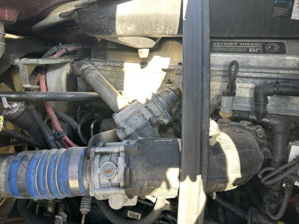 2009 Freightliner CASCADIA Parts Unit: Truck Dsl Ta - Image 10