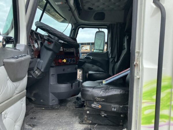 2018 Mack CXU613 Parts Unit: Truck Dsl Ta - Image 6