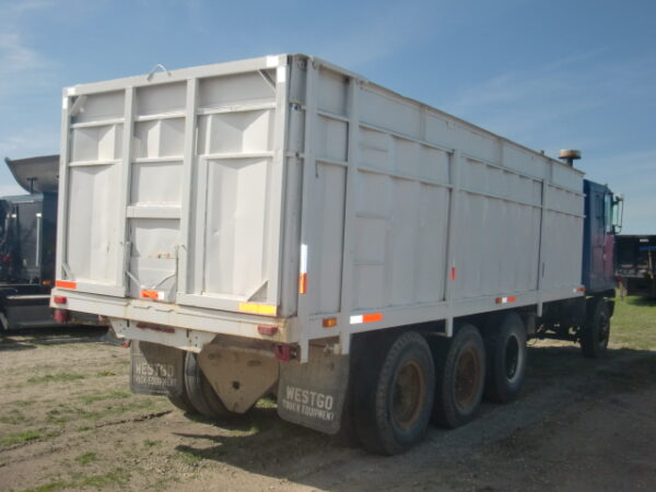 1970 GMC ASTRO Parts Unit: Truck Dsl Ta - Image 11