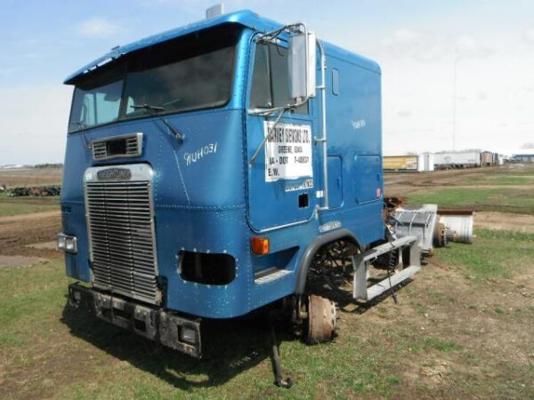 1991 Freightliner FLA Parts Unit: Truck Dsl Ta - Image 4