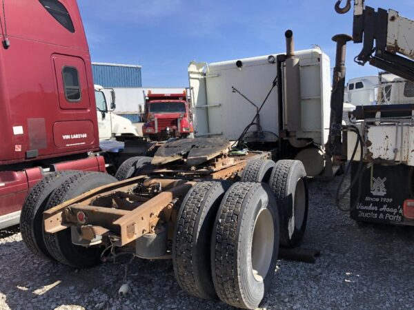 1995 Freightliner FLD112 Parts Unit: Truck Dsl Ta - Image 20