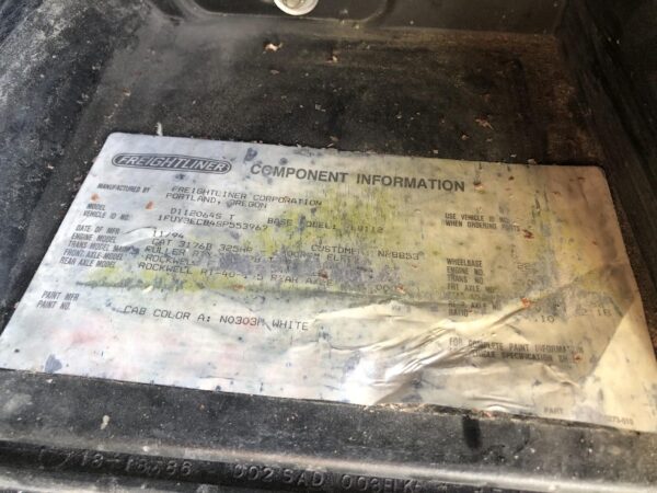 1995 Freightliner FLD112 Parts Unit: Truck Dsl Ta - Image 2