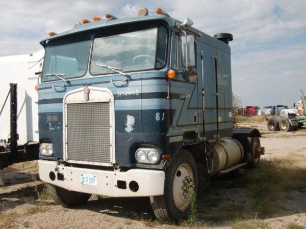 1981 Kenworth K100 Parts Unit: Truck Dsl Ta - Image 6