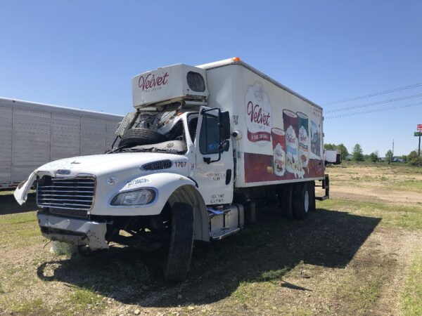 2018 Freightliner M2 106 Parts Unit: Truck Dsl Sa