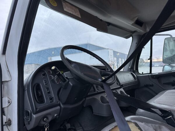 2007 Freightliner M2 106 Parts Unit: Truck Dsl Sa - Image 12