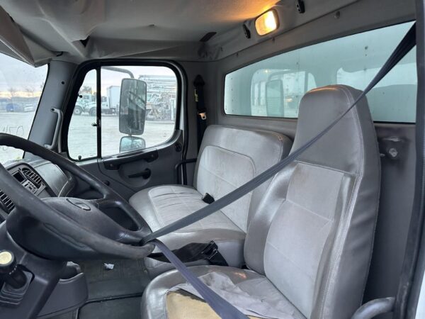 2007 Freightliner M2 106 Parts Unit: Truck Dsl Sa - Image 10