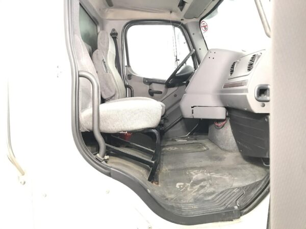 2011 Freightliner M2 112 Parts Unit: Truck Dsl Ta - Image 8