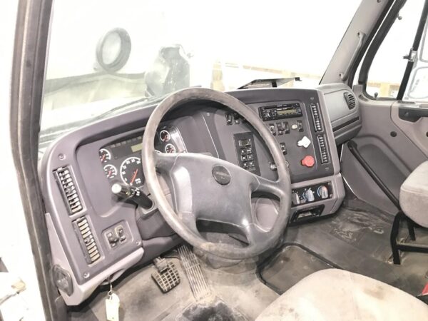 2011 Freightliner M2 112 Parts Unit: Truck Dsl Ta - Image 14