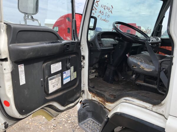 2000 GMC T5500 Parts Unit: Truck Dsl Sa - Image 20