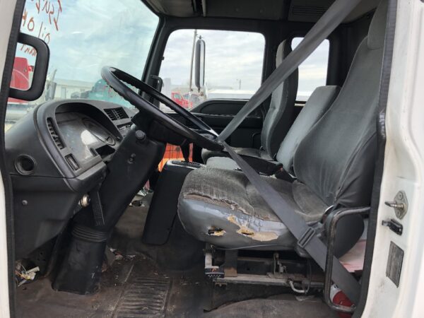 2000 GMC T5500 Parts Unit: Truck Dsl Sa - Image 19