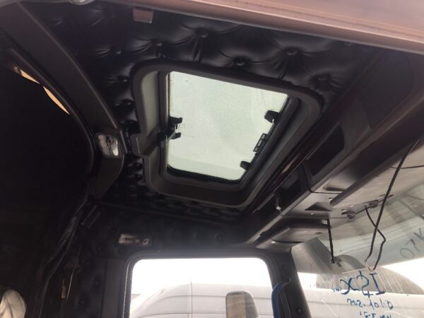 2007 Kenworth T600 Parts Unit: Truck Dsl Ta - Image 18