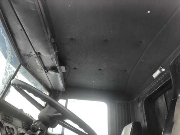 1988 Kenworth T600 Parts Unit: Truck Dsl Ta - Image 17