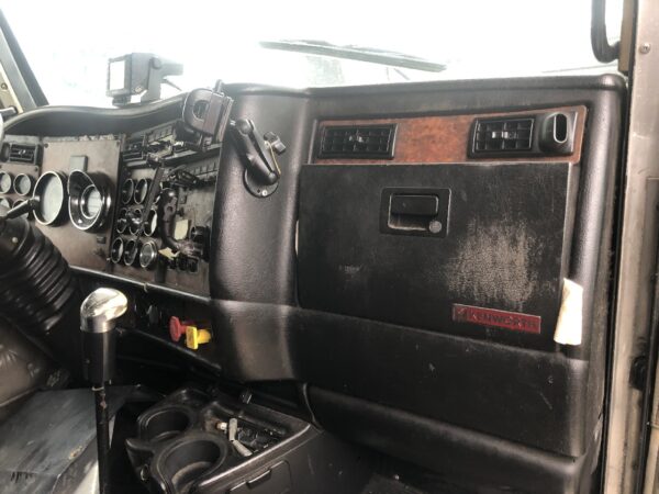 2005 Kenworth T600 Parts Unit: Truck Dsl Ta - Image 15
