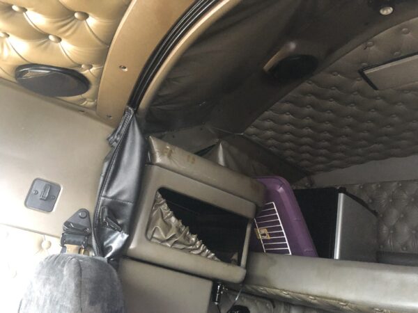 2005 Kenworth T600 Parts Unit: Truck Dsl Ta - Image 24
