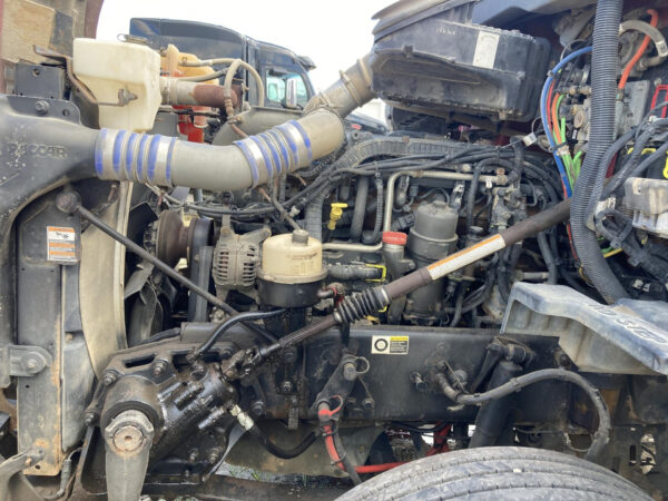 2016 Kenworth T680 Parts Unit: Truck Dsl Ta - Image 9