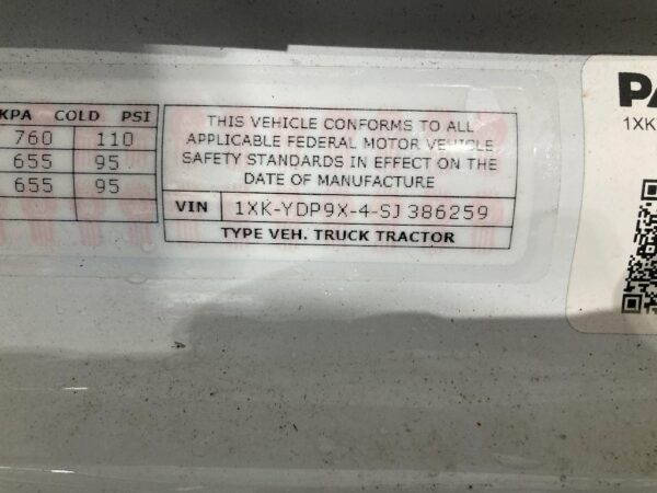 2025 Kenworth T680 Parts Unit: Truck Dsl Ta - Image 12