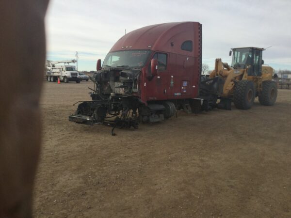 2012 Kenworth T700 Parts Unit: Truck Dsl Ta - Image 10
