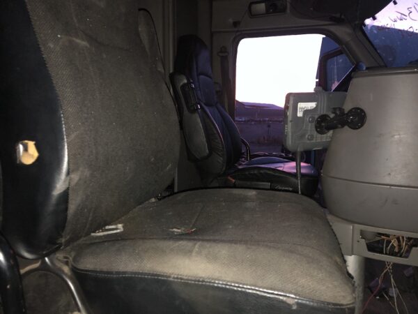 2012 Kenworth T700 Parts Unit: Truck Dsl Ta - Image 18