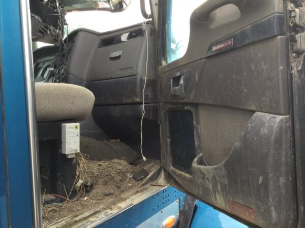 2013 Kenworth T800 Parts Unit: Truck Dsl Ta - Image 14