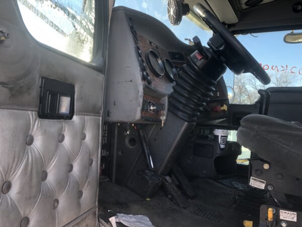 2002 Kenworth T800 Parts Unit: Truck Dsl Sa - Image 19