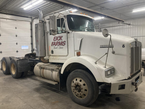 1999 Kenworth T800 Parts Unit: Truck Dsl Ta - Image 25