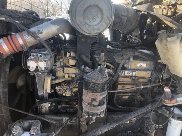 2002 Kenworth T800 Parts Unit: Truck Dsl Sa - Image 9