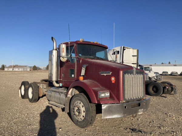 2006 Kenworth T800 Parts Unit: Truck Dsl Ta - Image 2