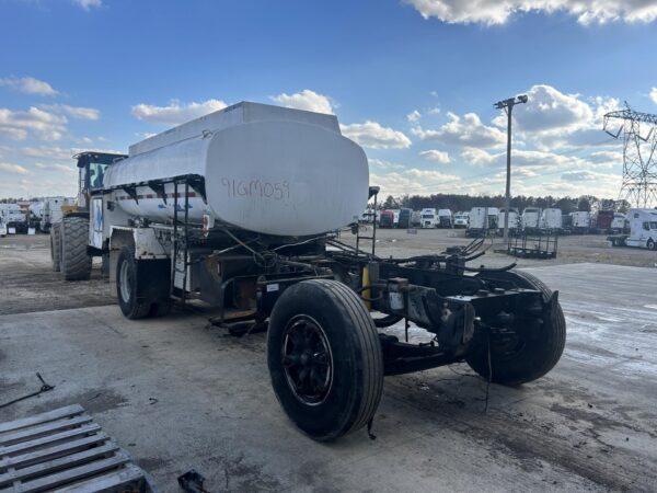 1991 GMC TOPKICK Parts Unit: Truck Dsl Sa - Image 9