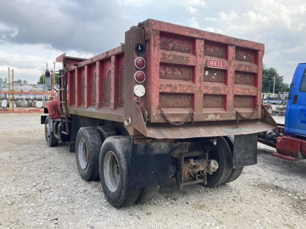 1991 GMC TOPKICK Parts Unit: Truck Gas - Image 9