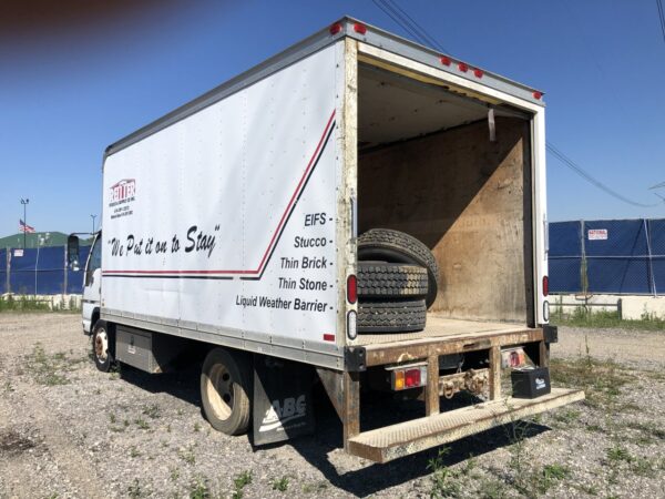 2006 GMC W4500 Parts Unit: Truck Gas - Image 18