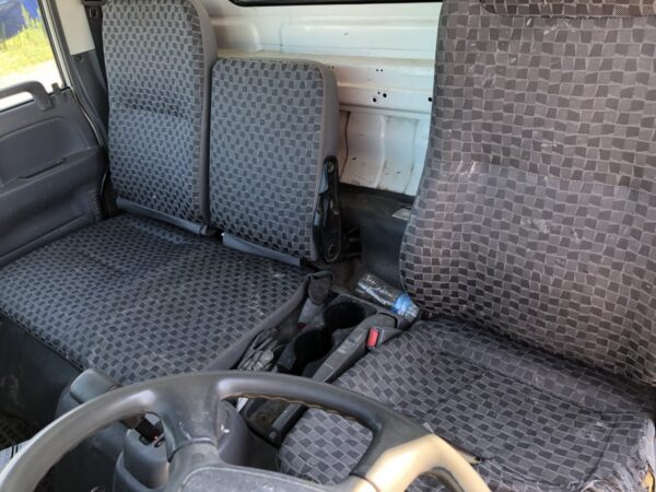 2006 GMC W4500 Parts Unit: Truck Gas - Image 13