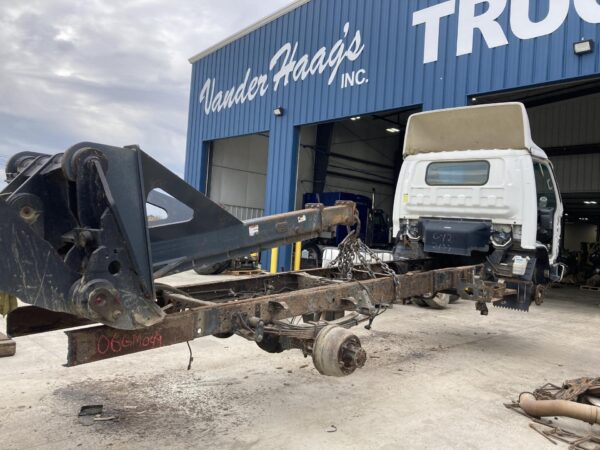 2006 GMC W4500 Parts Unit: Truck Gas - Image 23