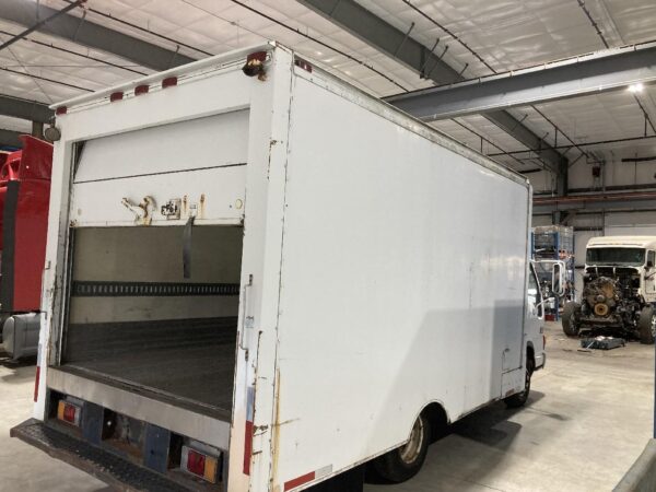 2000 GMC W4500 Parts Unit: Truck Dsl Sa - Image 10