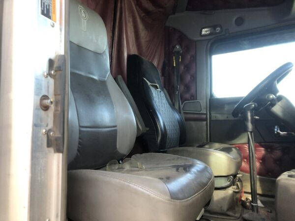 2014 Kenworth W900L Parts Unit: Truck Dsl Ta - Image 14