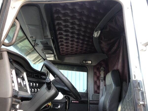 2014 Kenworth W900L Parts Unit: Truck Dsl Ta - Image 18